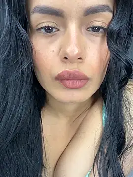 Melissa coch online show from April 15, 2026, 4:55 pm