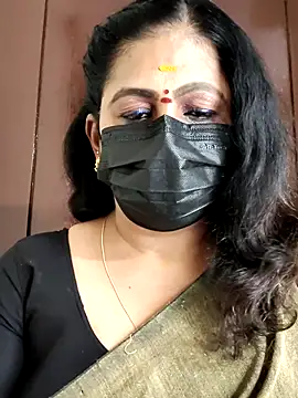 Snapshot of Sweetie_swetha37 chatting on October 5, 2025, 8:38 am Sweetie swetha37 online show from October 5, 2025, 8:38 am