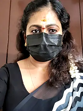 Snapshot of Sweetie_swetha37 chatting on September 21, 2025, 12:10 pm Sweetie swetha37 online show from September 21, 2025, 12:10 pm