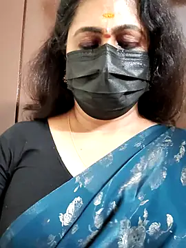 Snapshot of Sweetie_swetha37 chatting on September 23, 2025, 7:32 pm Sweetie swetha37 online show from September 23, 2025, 7:32 pm