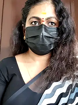 Snapshot of Sweetie_swetha37 chatting on September 22, 2025, 3:23 am Sweetie swetha37 online show from September 22, 2025, 3:23 am