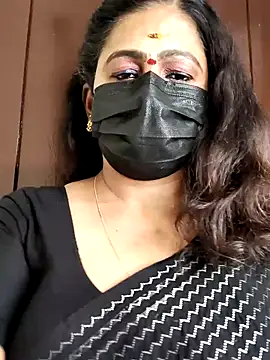 Snapshot of Sweetie_swetha37 chatting on September 30, 2025, 7:14 am Sweetie swetha37 online show from September 30, 2025, 7:14 am