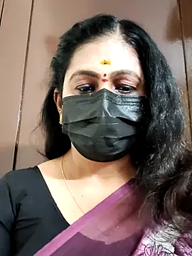 Snapshot of Sweetie_swetha37 chatting on October 3, 2025, 6:20 pm Sweetie swetha37 online show from October 3, 2025, 6:20 pm