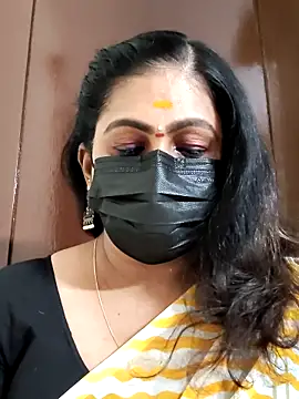 Snapshot of Sweetie_swetha37 chatting on October 13, 2025, 6:31 pm Sweetie swetha37 online show from October 13, 2025, 6:31 pm