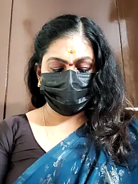 Snapshot of Sweetie_swetha37 chatting on October 31, 2025, 1:30 pm Sweetie swetha37 online show from October 31, 2025, 1:30 pm