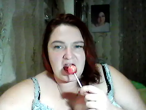 AngelQSky online show from October 23, 2025, 6:28 pm