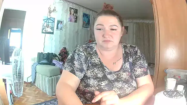 AngelQSky online show from July 7, 2026, 3:04 pm