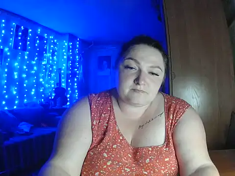 AngelQSky online show from June 26, 2026, 9:20 pm