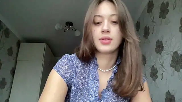 StellarAlice online show from December 3, 2025, 11:09 am