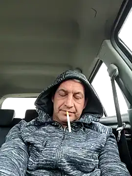 Snapshot of FleetedMusing chatting on October 23, 2025, 10:47 am FleetedMusing online show from October 23, 2025, 10:47 am