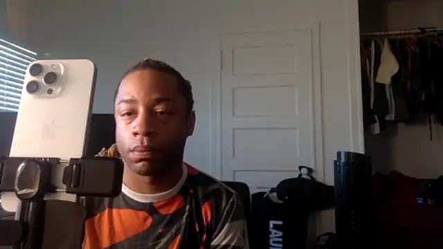 Diodre Benyoon online show from January 12, 2026, 11:31 pm