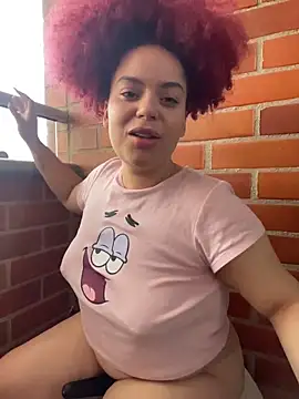 Enyagleam  online show from February 7, 2026, 10:29 pm