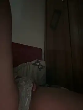 Snapshot of July-Asian chatting on October 3, 2025, 5:31 am July-Asian online show from October 3, 2025, 5:31 am