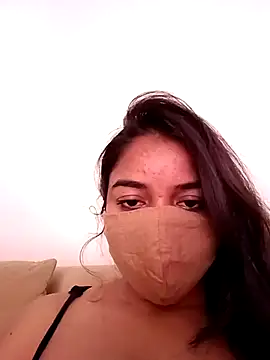 Little toy girl online show from October 5, 2025, 8:38 am