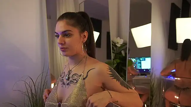 Snapshot of jeniffer_foxx chatting on September 23, 2025, 4:41 am jeniffer foxx online show from September 23, 2025, 4:41 am