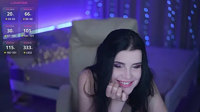 Snapshot of BagiraMays chatting on October 15, 2025, 8:06 pm BagiraMays online show from October 15, 2025, 8:06 pm