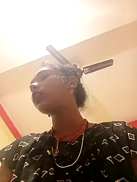 Snapshot of Aapki_Chahat0143 chatting on September 19, 2025, 2:37 am Aapki Chahat0143 online show from September 19, 2025, 2:37 am