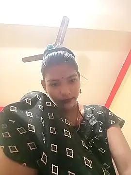 Snapshot of Aapki_Chahat0143 chatting on October 27, 2025, 12:55 am Aapki Chahat0143 online show from October 27, 2025, 12:55 am