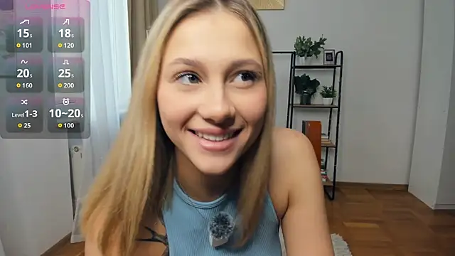 Snapshot of FaaBinaa chatting on October 5, 2025, 7:21 am FaaBinaa online show from October 5, 2025, 7:21 am