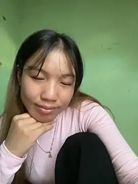 QueenLink online show from October 2, 2025, 9:45 am