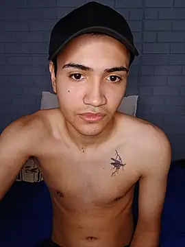 novinho safado   online show from June 1, 2026, 12:38 pm