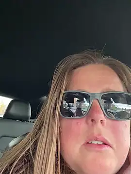 hornykitty1210 online show from October 24, 2025, 7:13 pm