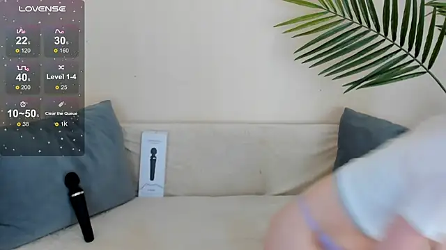 Snapshot of BlackyLii chatting on September 10, 2025, 2:10 am BlackyLii online show from September 10, 2025, 2:10 am