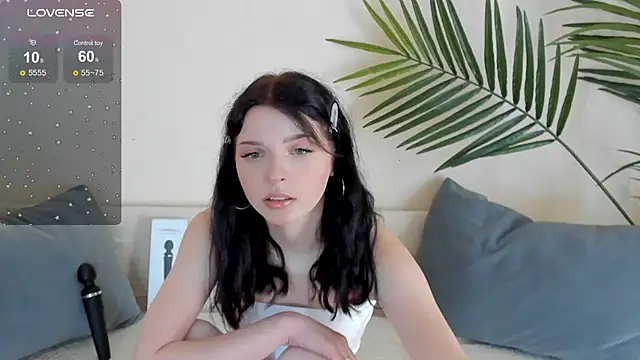 Snapshot of BlackyLii chatting on September 16, 2025, 1:17 am BlackyLii online show from September 16, 2025, 1:17 am