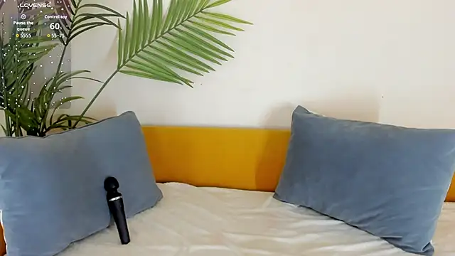 Snapshot of BlackyLii chatting on October 18, 2025, 1:18 am BlackyLii online show from October 18, 2025, 1:18 am