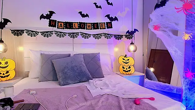 Snapshot of alehia_cute chatting on October 27, 2025, 11:27 pm alehia cute online show from October 27, 2025, 11:27 pm