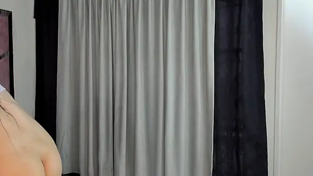 Snapshot of HaileyDuke chatting on October 8, 2025, 12:17 pm HaileyDuke online show from October 8, 2025, 12:17 pm