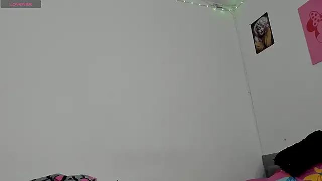 Snapshot of HaileyDuke chatting on February 14, 2026, 12:11 am HaileyDuke online show from February 14, 2026, 12:11 am