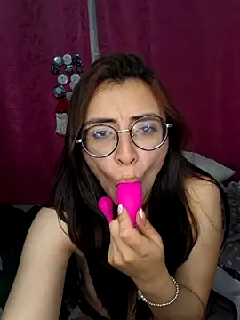 Snapshot of Natalykaty chatting on September 11, 2025, 3:39 am Natalykaty online show from September 11, 2025, 3:39 am