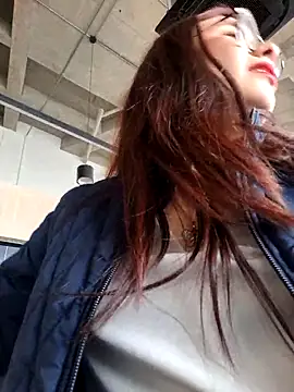 Snapshot of Natalykaty chatting on October 19, 2025, 4:43 pm Natalykaty online show from October 19, 2025, 4:43 pm