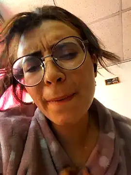 Snapshot of Natalykaty chatting on October 9, 2025, 1:11 pm Natalykaty online show from October 9, 2025, 1:11 pm