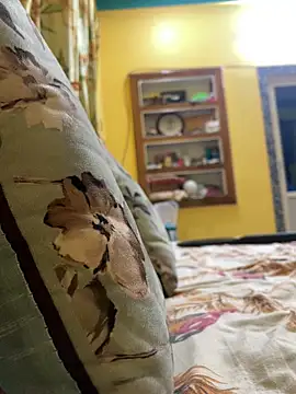 Johncockhot13690 online show from April 12, 2026, 7:06 pm