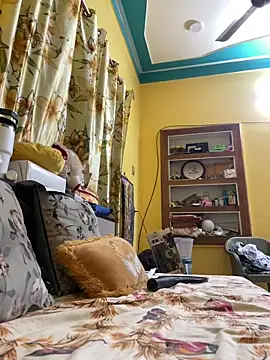 Johncockhot13690 online show from April 14, 2026, 7:52 pm