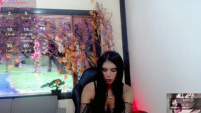 Snapshot of Juliette_Miel chatting on September 27, 2025, 3:23 am Juliette Miel online show from September 27, 2025, 3:23 am