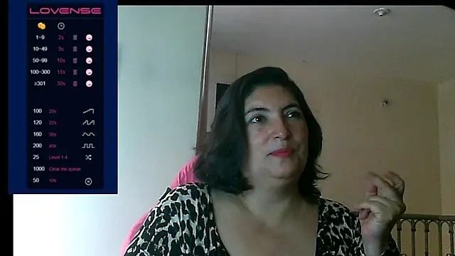 Snapshot of lina_maria99 chatting on September 18, 2025, 2:53 pm lina maria99 online show from September 18, 2025, 2:53 pm