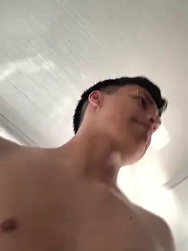 Milan Bach online show from March 31, 2026, 10:01 pm