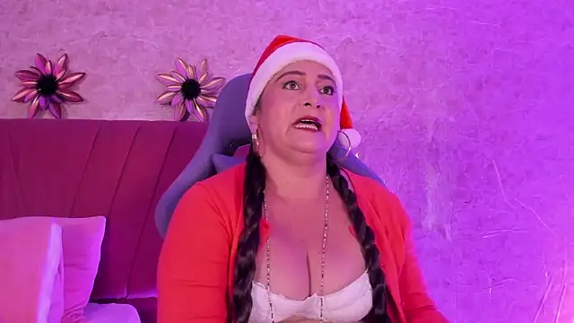 Snapshot of PalomaLombardi chatting on December 20, 2025, 8:12 pm PalomaLombardi online show from December 20, 2025, 8:12 pm