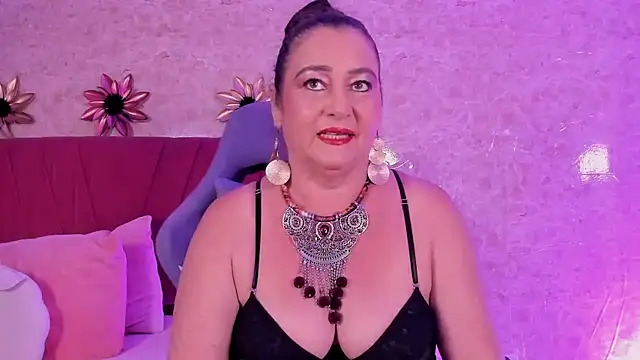 Snapshot of PalomaLombardi chatting on January 8, 2026, 8:15 pm PalomaLombardi online show from January 8, 2026, 8:15 pm