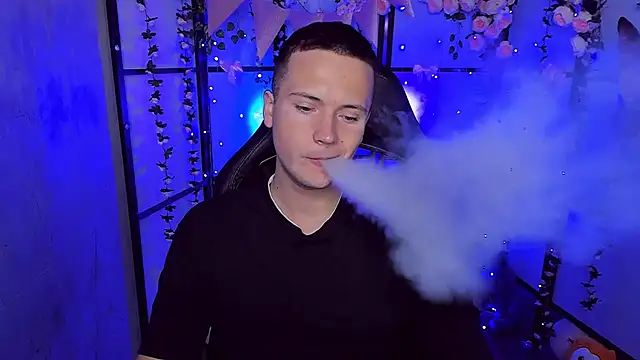 ZackNeal online show from September 10, 2025, 5:17 am