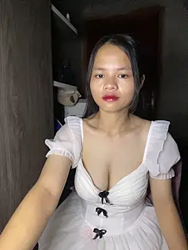 Snapshot of Hana-44 chatting on October 4, 2025, 7:15 pm Hana-44 online show from October 4, 2025, 7:15 pm