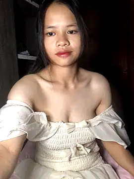 Snapshot of Hana-44 chatting on September 19, 2025, 6:23 pm Hana-44 online show from September 19, 2025, 6:23 pm