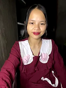 Snapshot of Hana-44 chatting on October 10, 2025, 7:04 pm Hana-44 online show from October 10, 2025, 7:04 pm