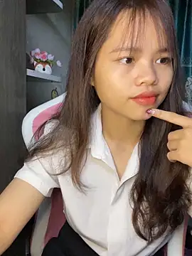 Snapshot of Hana-44 chatting on February 27, 2026, 1:28 am Hana-44 online show from February 27, 2026, 1:28 am