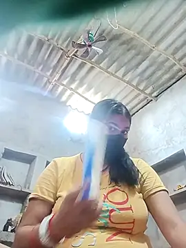 Cutie sanaya online show from October 18, 2025, 4:47 am