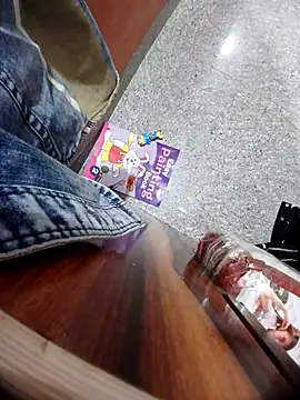 Snapshot of Priyankacam chatting on October 31, 2025, 7:43 pm Priyankacam online show from October 31, 2025, 7:43 pm