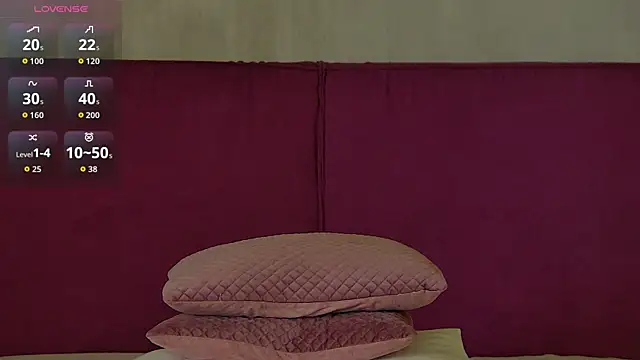 Snapshot of KandyCosse chatting on September 23, 2025, 5:47 am KandyCosse online show from September 23, 2025, 5:47 am